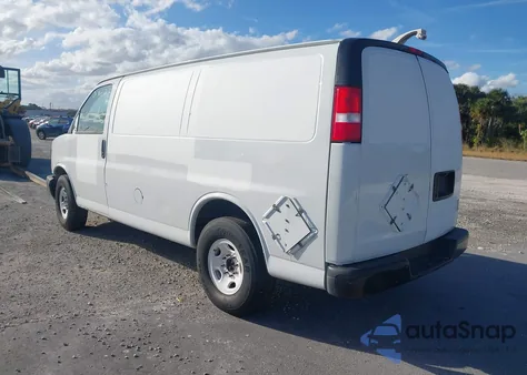 2012 GMC Savana 2500 Work Van z USA, uszkodzony, nr VIN 1GTW7FCAXC1201335